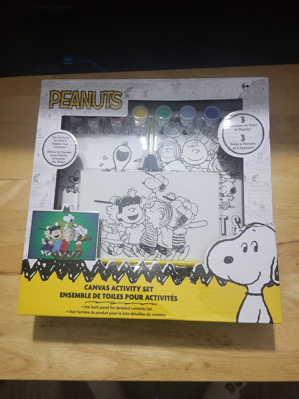 Peanuts Canvas Activity Set with Yellow Accents